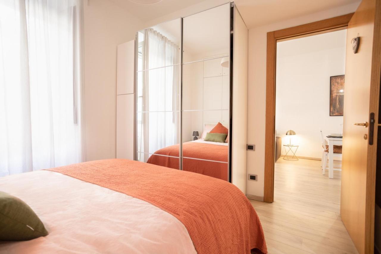 Xenia Apartments - Enjoy Porta Venezia In Modern Apt- 10 Min From Duomo Милано Екстериор снимка