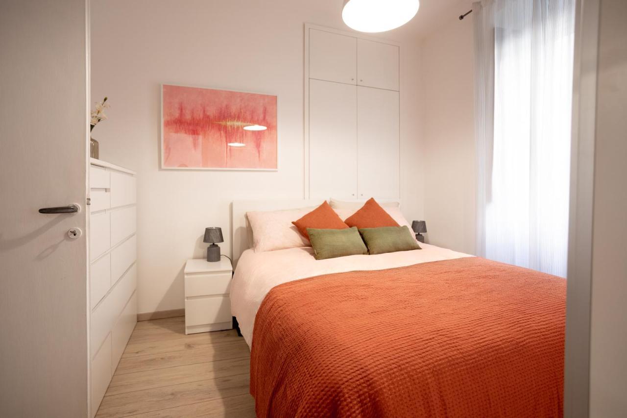 Xenia Apartments - Enjoy Porta Venezia In Modern Apt- 10 Min From Duomo Милано Екстериор снимка