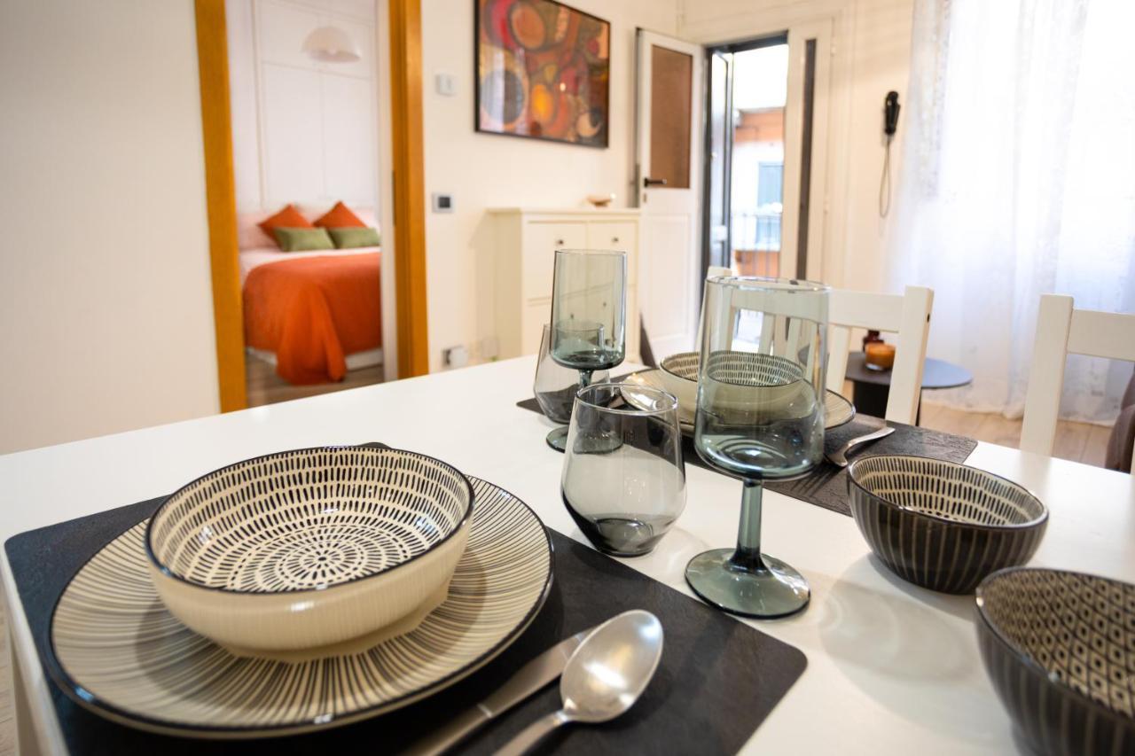 Xenia Apartments - Enjoy Porta Venezia In Modern Apt- 10 Min From Duomo Милано Екстериор снимка